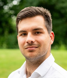  Oskar Wiesatzki
