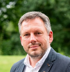  Rene Mertens